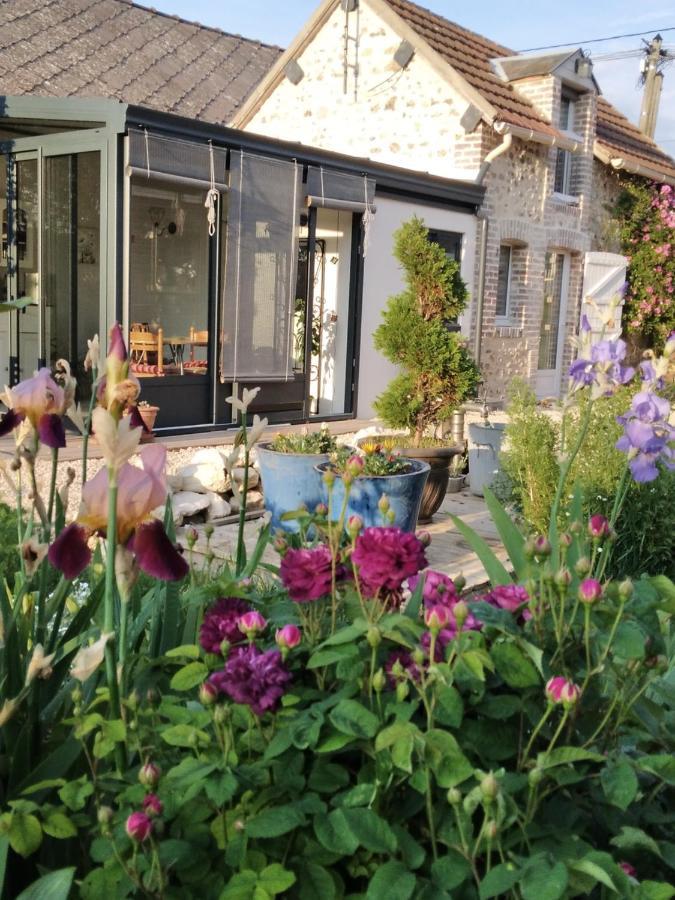 Au Calme A La Campagne Villa Montboissier  Exteriör bild